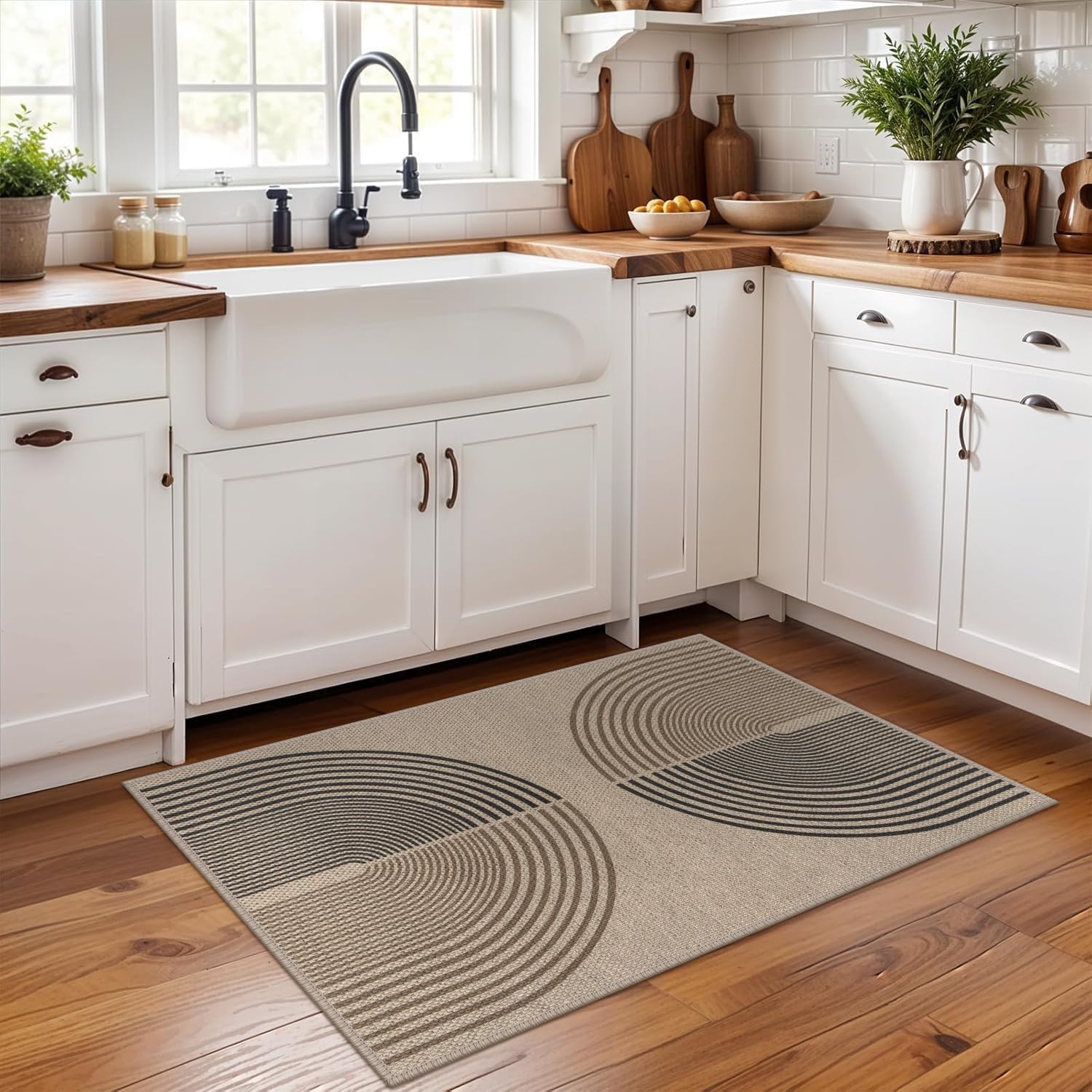 Rainbow-colored entryway rug - Image 3