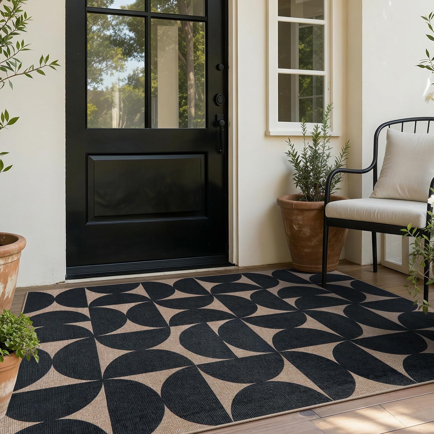 Semi-circular front porch rug